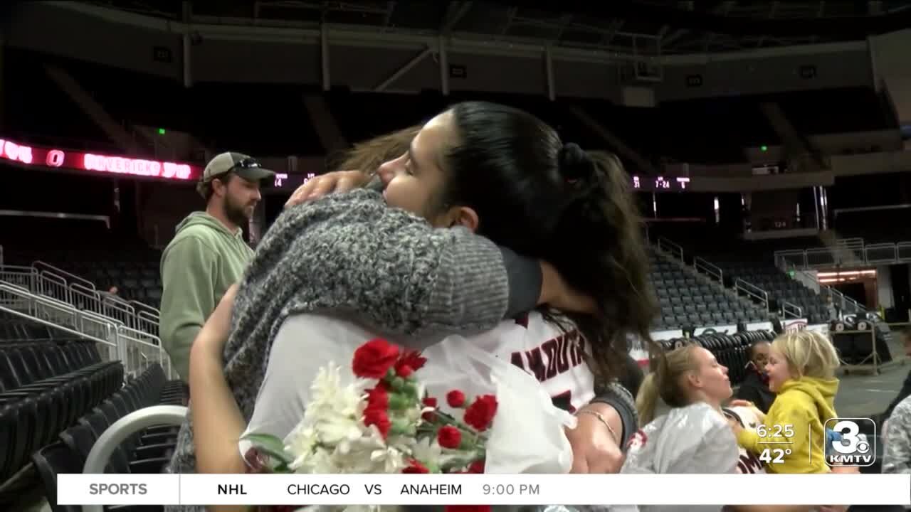 Pilakouta Plays In Front of Parents For 1st Time in U.S.