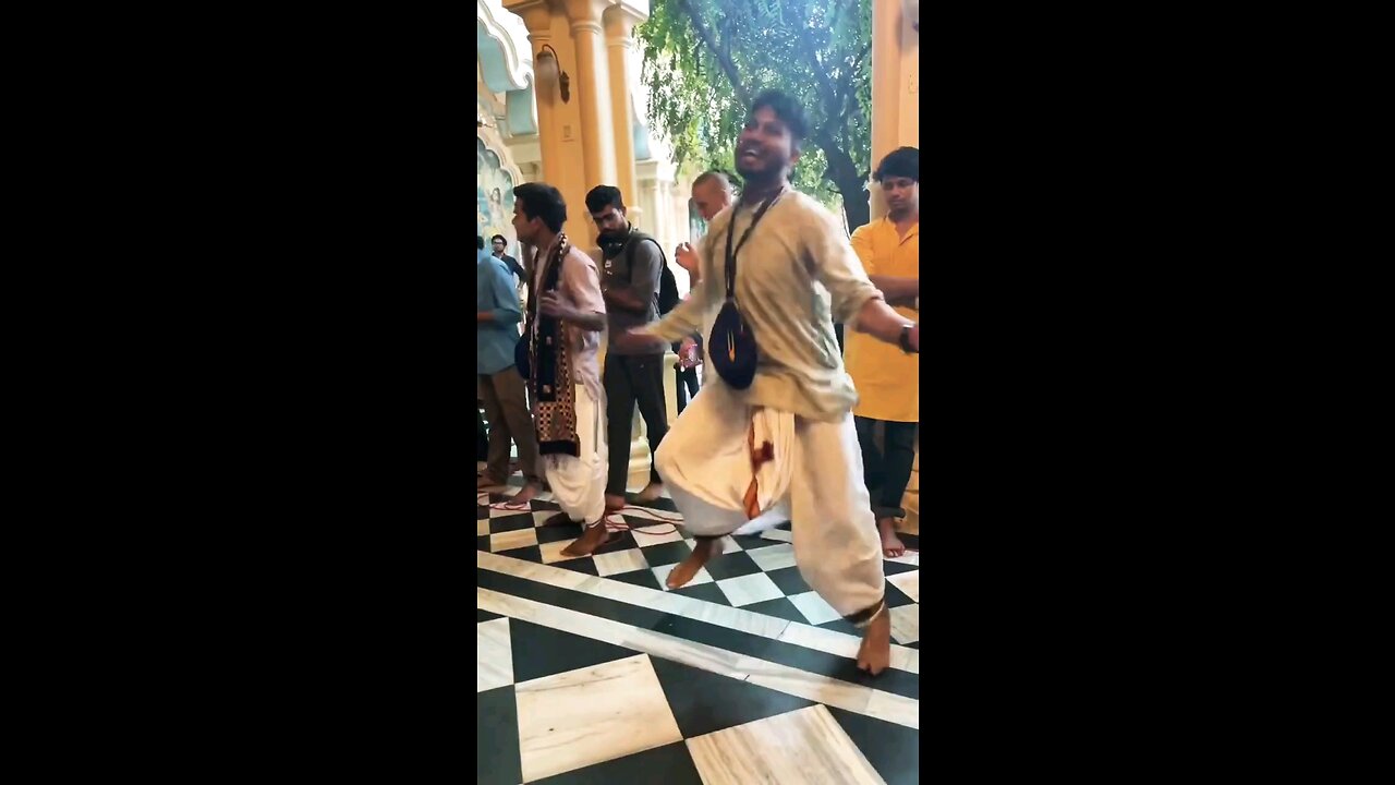 iskon vrindavan dance awesome trance