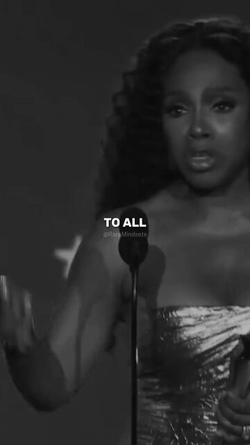 Love yourself first, and everything else will fall into place. 💖