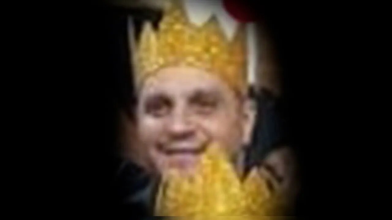 Eslai tenaz aviva Zoe.