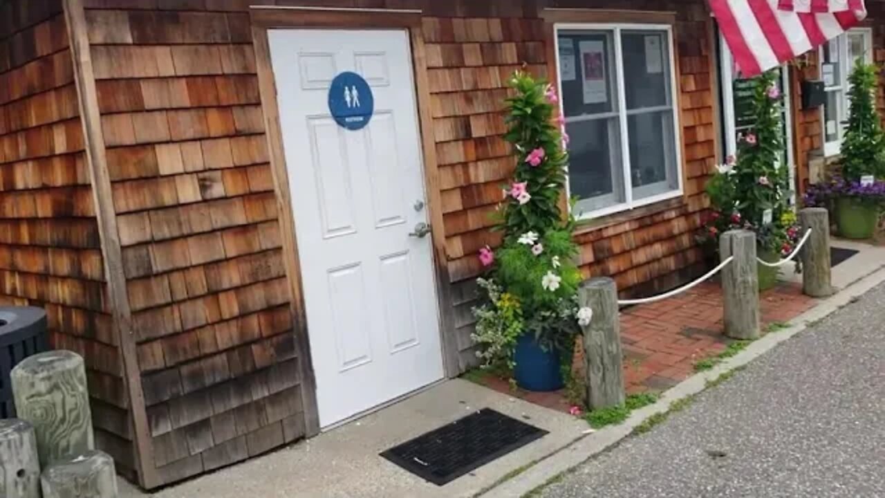 Public Bathroom and Garden in Westhampton Beach off Main Street