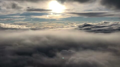 The most amazing video of cloud layers