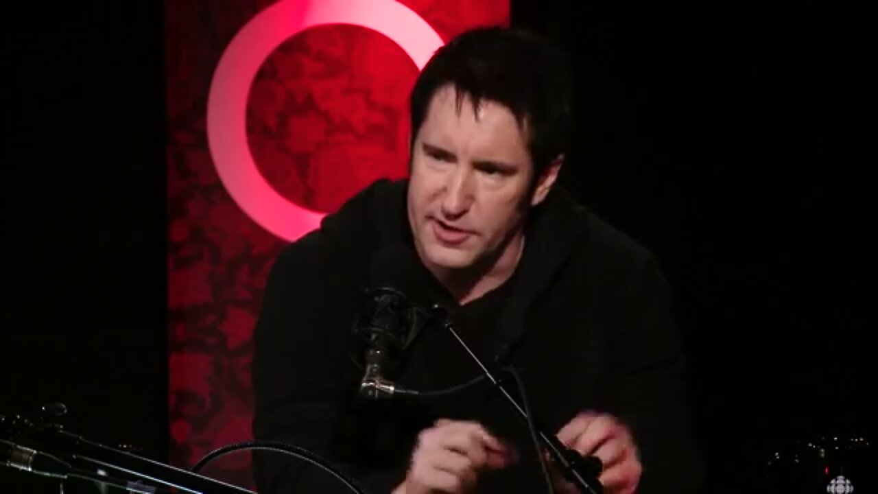 Trent Reznor brings 'Welcome Oblivion' to Studio Q - Q with Jian Ghomeshi - 2013