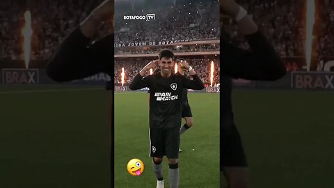 🔥🤪 🤣QUEM É O LOUCO?! JOGA A TAÇA PRO ALTO... #botafogo #brasileirão #segueolíder