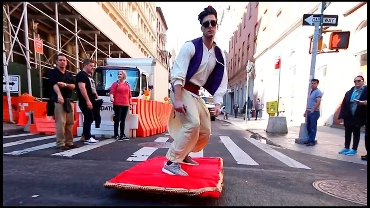 ALADDIN MAGIC CARPET PRANK