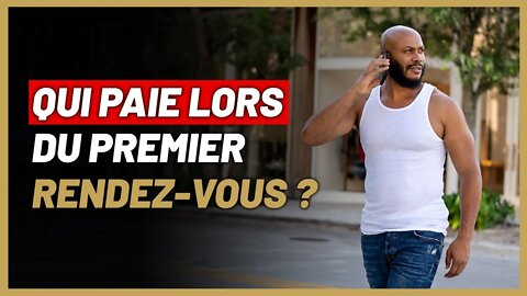 Qui paie lors du premier rendez-vous ? Il rend humble une salle rempli de femmes…