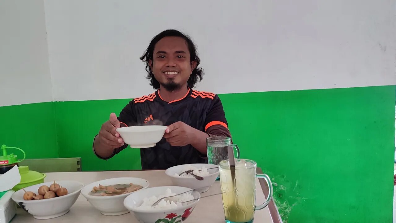 Gowes Mlipir Sop Ayam Kampung - Pak Min Klaten