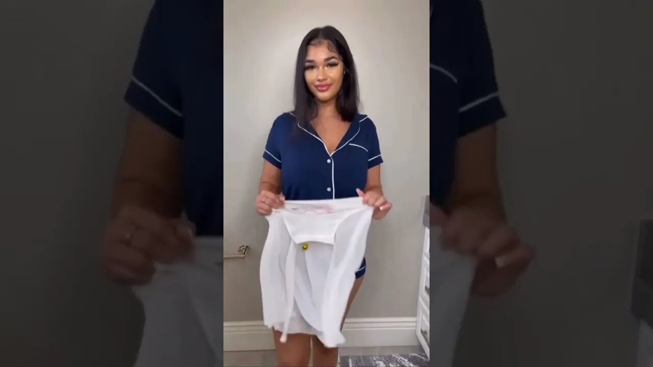 jumping jumping dress changing