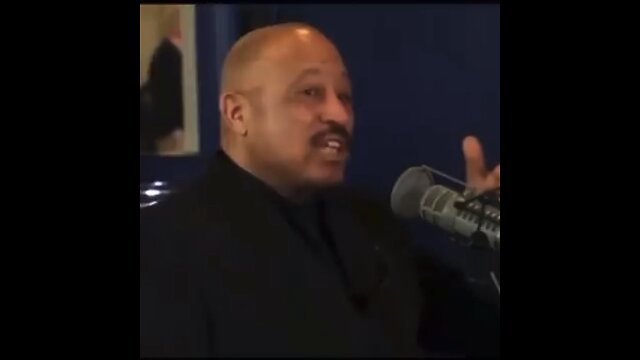 Judge Joe Brown Explains: The Barack Obama & George Bush Family Connection