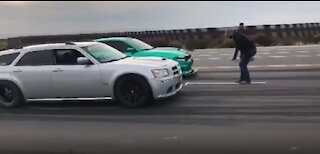 08 Magnum vs Teal Charger