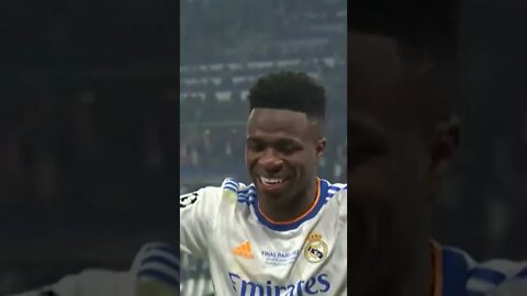 😱😱[VINICIUS JR. INJUSTIÇADO?]😱😱 CRAQUE FICA NO FIM DA LISTA DE MELHORES DO MUNDO