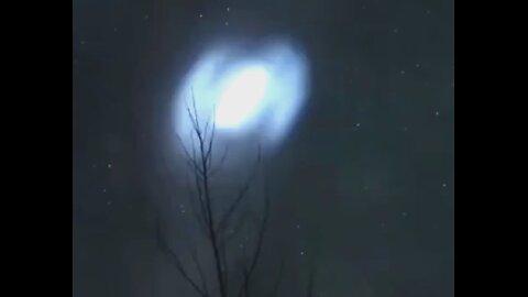 Large UFO Caught on Video over Iceland