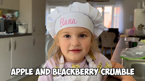 Homemade Apple & Blackberry Crumble from Freshly Picked Berries! - Elana's Kitchen Takeover