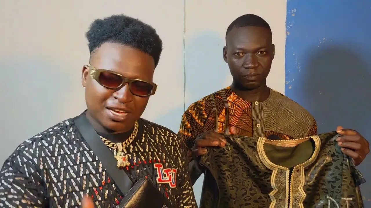 Romaric reçoit un cadeau d'un Fan