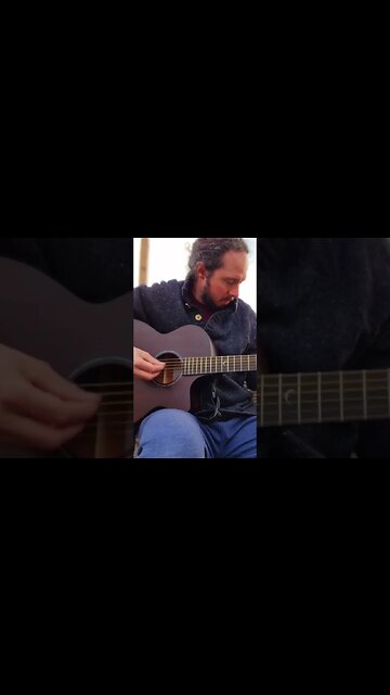 A strum in the garden #shorts #short #guitar #acousticguitar #MusicbyScott #ScottSpalding #music