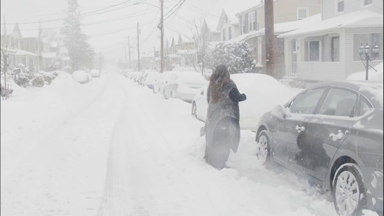 Northeastern Pennsylvania snowstorm leaves businesses struggling and thousands without power