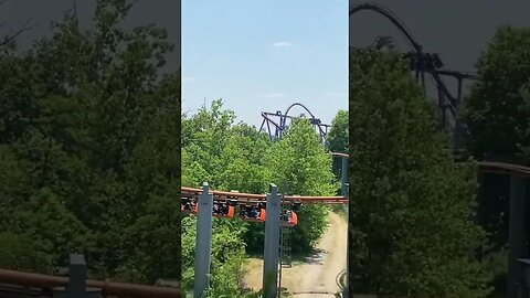 The Bat at Kings Island #trending #rollercoaster #kingsisland #viral #themepark