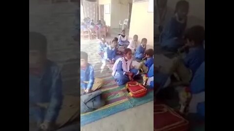 Students in Pakistan sing John Chapter 1 - The Bible Song