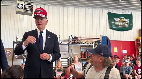 Full exchange of the incident leading up to Joe Biden putting on a Trump 2024 hat.