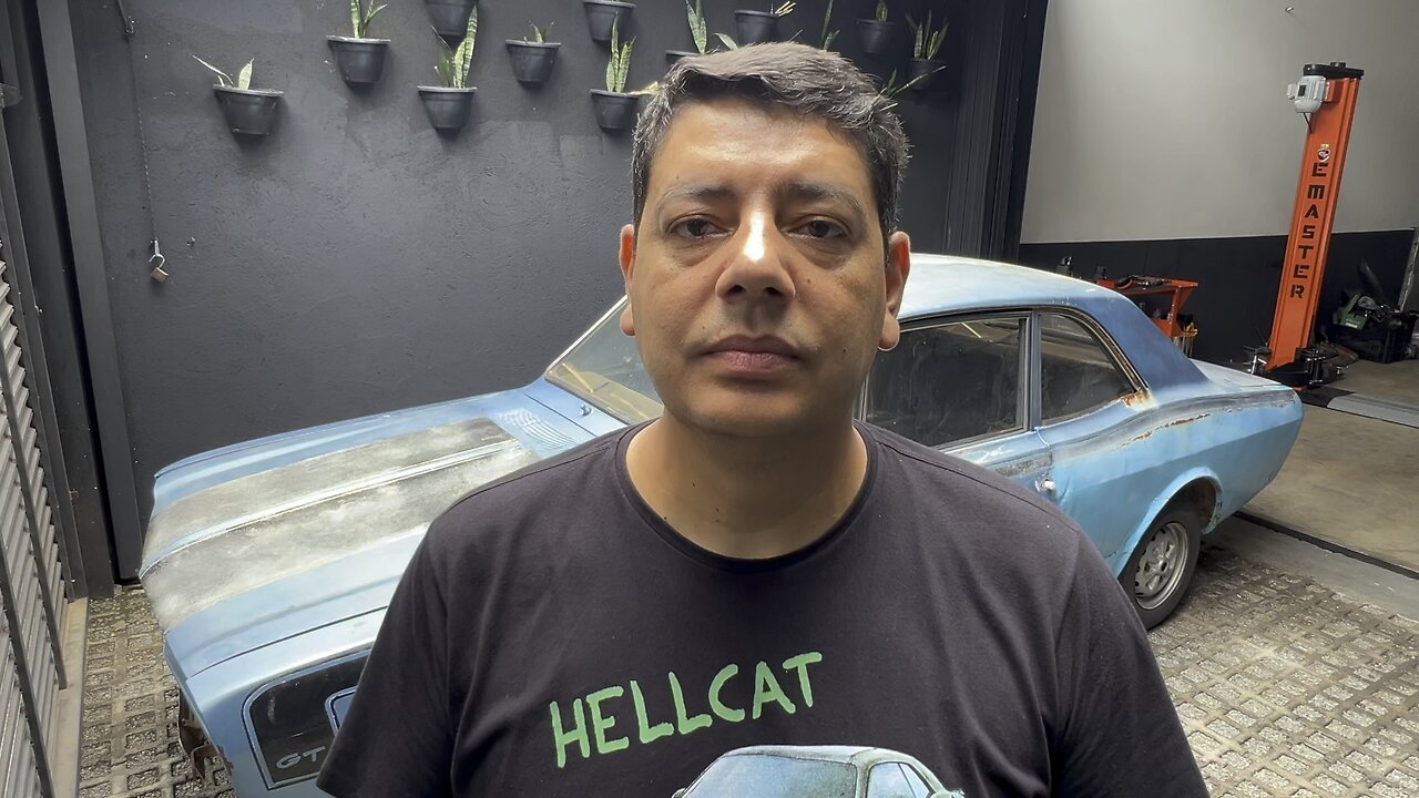 LAVANDO UM FORD CORCEL GT