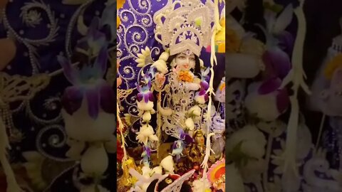 Duniya me hanshi or bhi par tere Jesa koi Nahi #krishnalove #krishnastatus #krishnaquotes #krishna