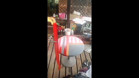 1776 FLAG TABLE SPRAY #bxbcreations #BXBSTUDIOS #art #tshirtprinting #artist #spraypaintartist