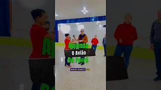 Como Fazer O Avião No Forró #shorts #forró #pisadinha