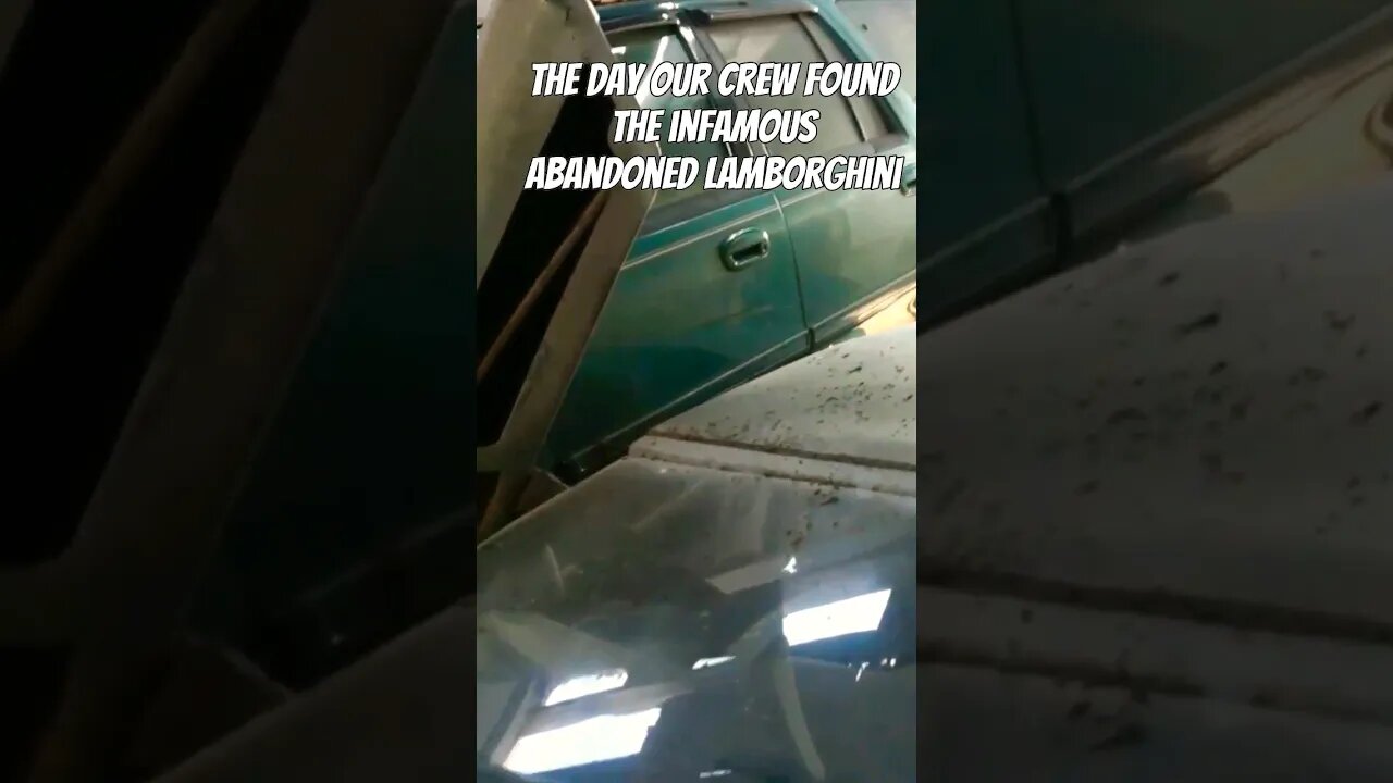 Abandoned Lamborghini & Bentley Explore