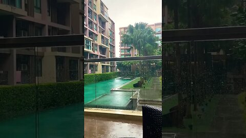 Do you like the sound of rain?? 🔉🎧🎶🎼🎵❤️