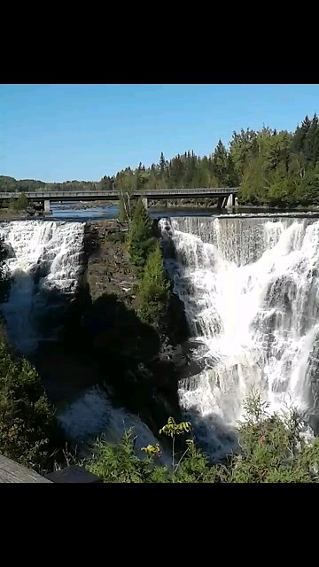 Kakabeka Falls