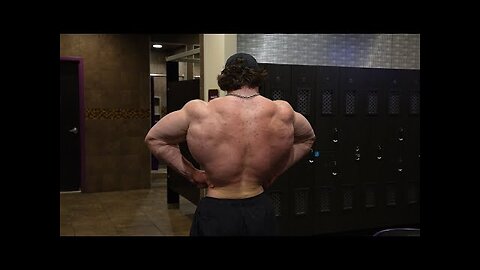 Winter Bulk Day 73 - Chest Injury, Back Instead | Sam Sulek