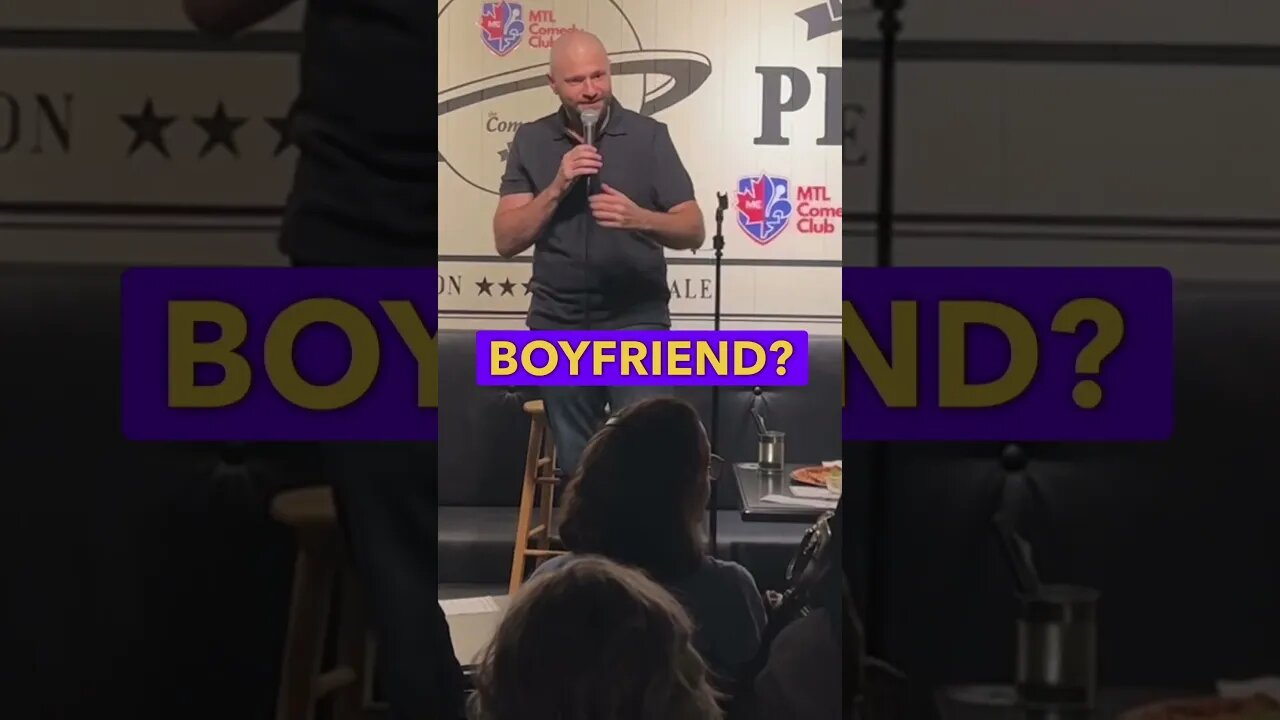 Cocky Heckler gets Broken up by Girlfriend during Comedy Show #breakup #standup #shorts