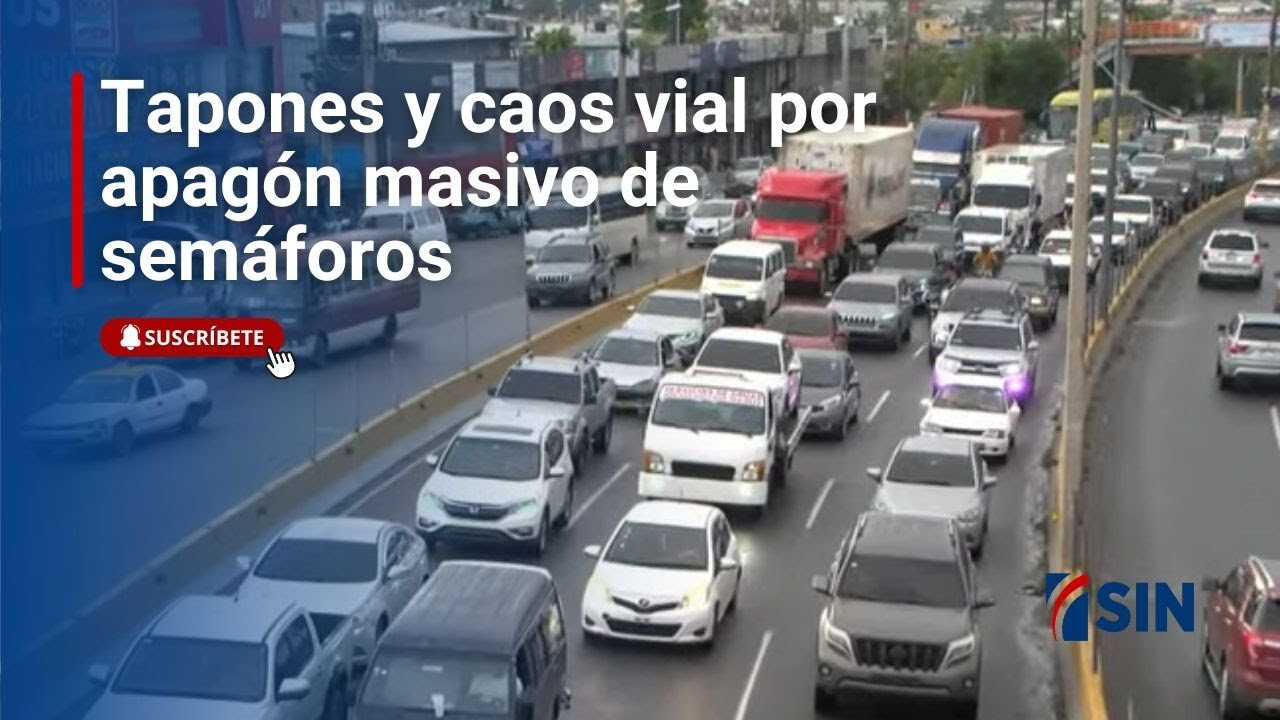 Tapones y caos vial por apagón masivo de semáforos
