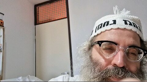המוכר חבית יין לחברו נותן לו יין שכולו יפה שאני חבית דכולא חד חמרא הוא- שיר נ נח מסכת בבא בתרא דף צה