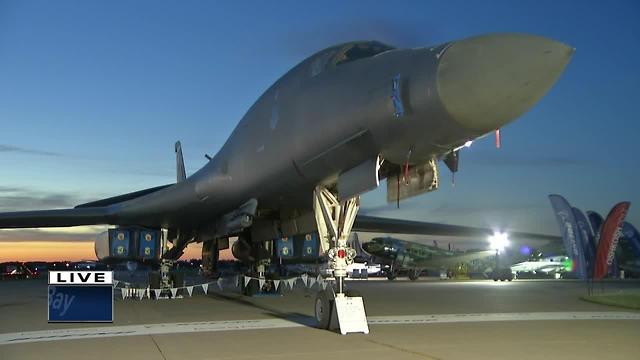 EAA Day 2 first look at the morning