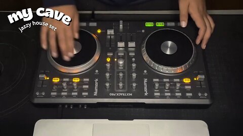 playing jazzy house set at 2 am - my cave