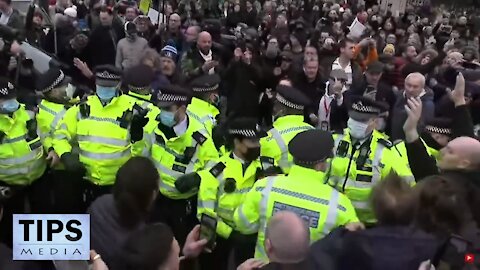 Protestors in the UK: "We Stand Together."