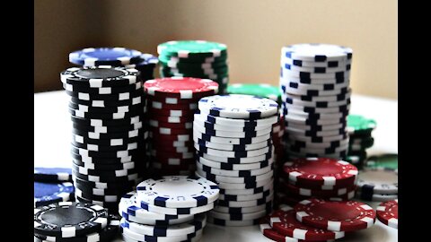 Online poker popular among offline poker