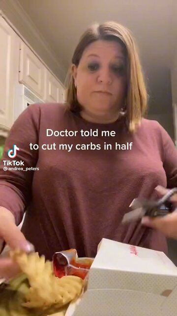 How To Cut Carbs In Half And Lose Weight￼