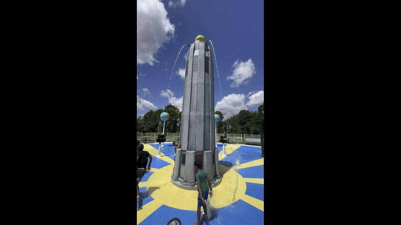 Amazing Splash Park at Edison