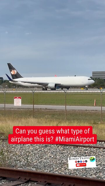Can you guess what type of airplane this is? #aviation #aviationgeek #miami #aviatic #MiamiAirport