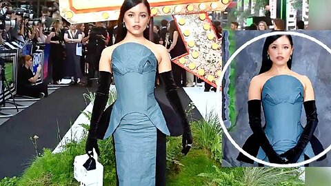 Jenna Ortega Stuns at Venice Film Festival