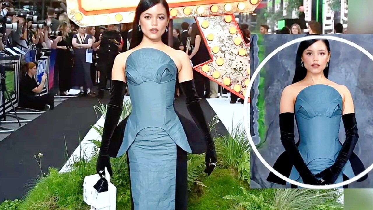 Jenna Ortega Stuns at Venice Film Festival