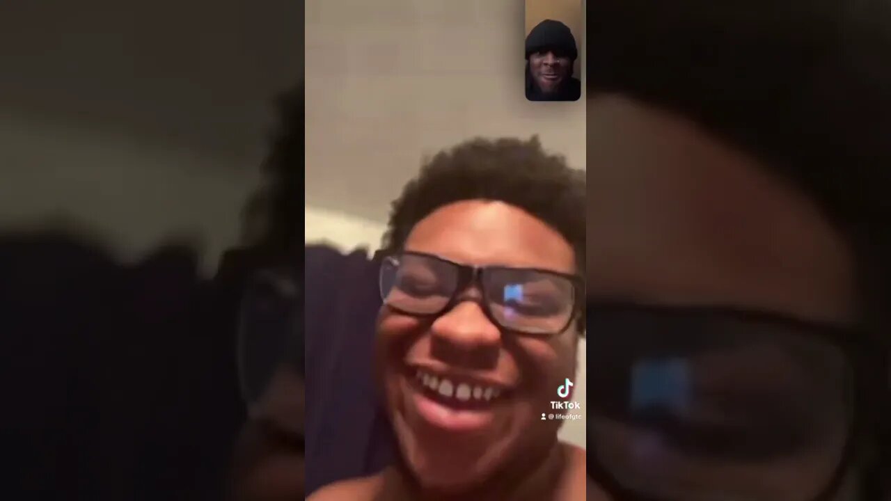 SHE FREAKED OUT WHEN I SHOWED IT TO HER...👀🤣