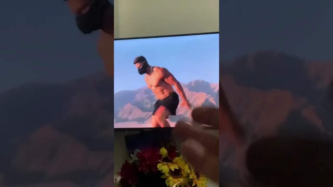 Bradley Martyn has the best merch ad