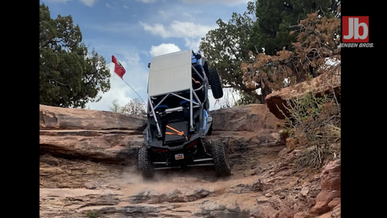 Flat Iron Mesa Break plus Hell's Gate in 2WD!