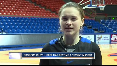 Broncos Riley Lupfer is a 3-point machine