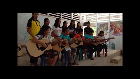 John 1 - Group 4 with Guitars - The Bible Song