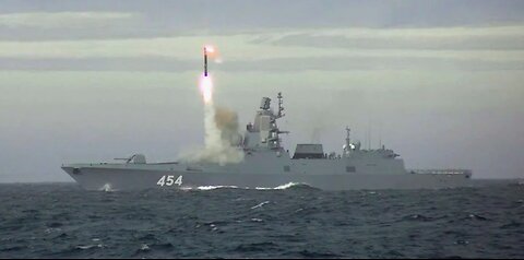 Massive strike! Russian Admiral Kasatonov Warship Fires Kalibr Missile at Target 1000 Miles Away