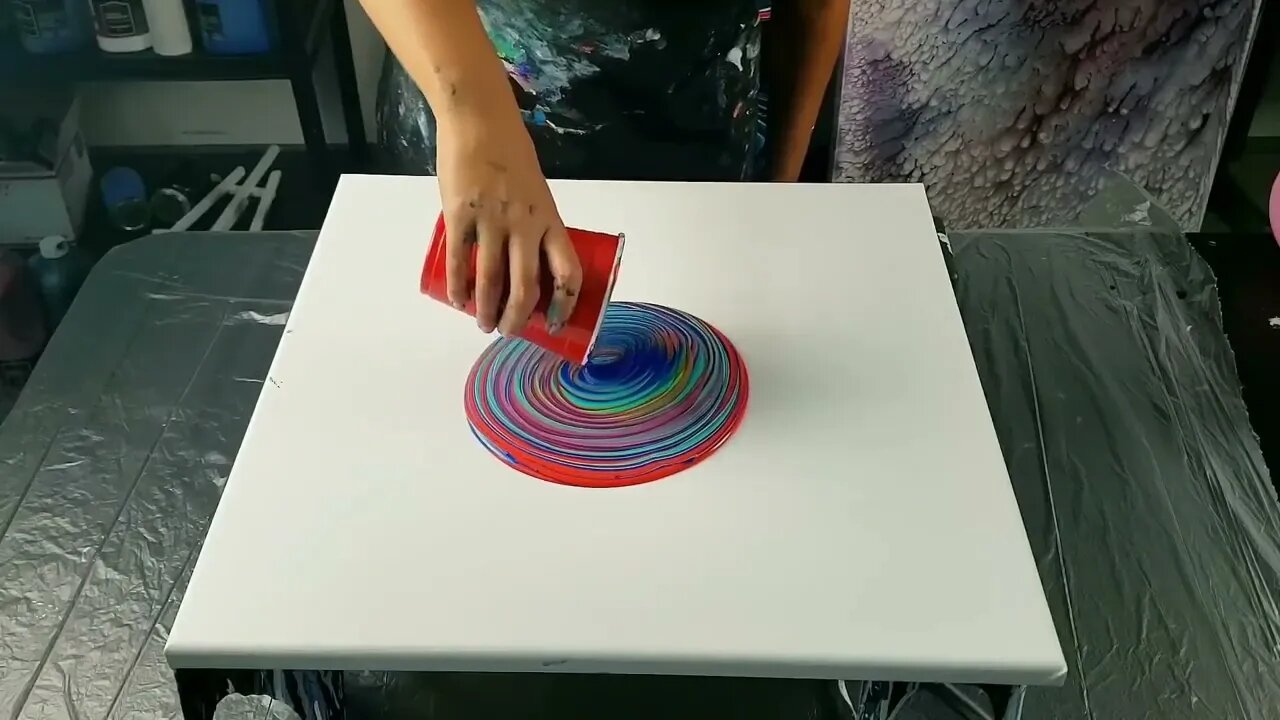 Balloon Smash Wrecked Ring Pour - Acrylic Pouring